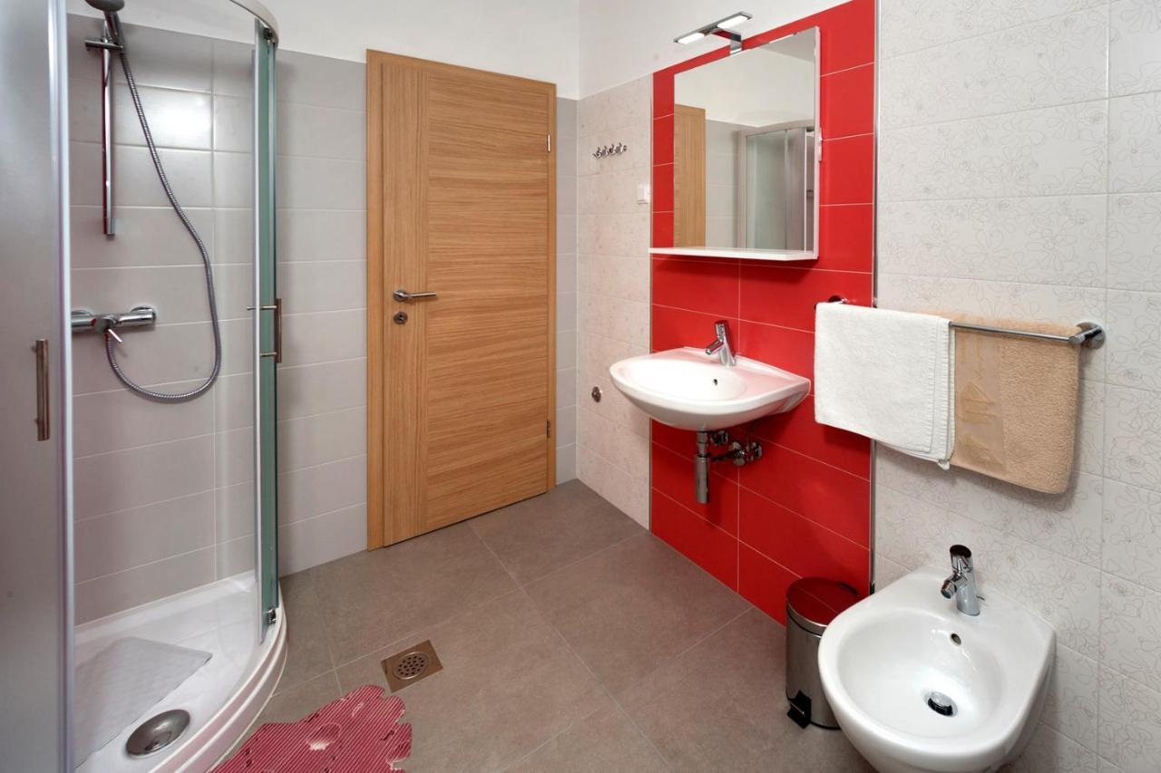Apartments Beakovic Пореч Экстерьер фото